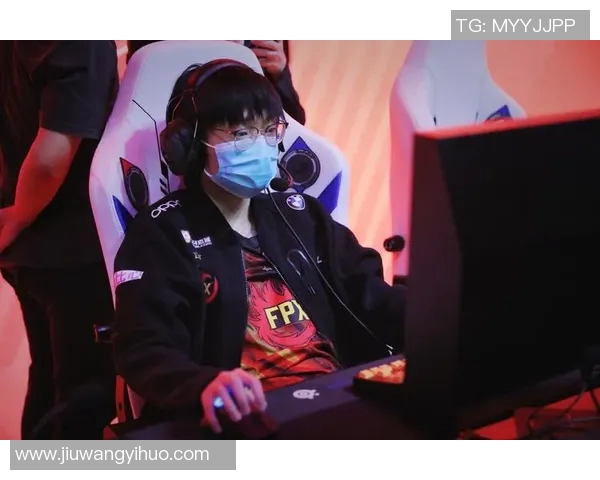 FPX在CSGO赛事中耐力问题引发热议玩家和专家各执己见 FPX在CSGO赛事中耐力问题引发热议玩家和专家各执己见